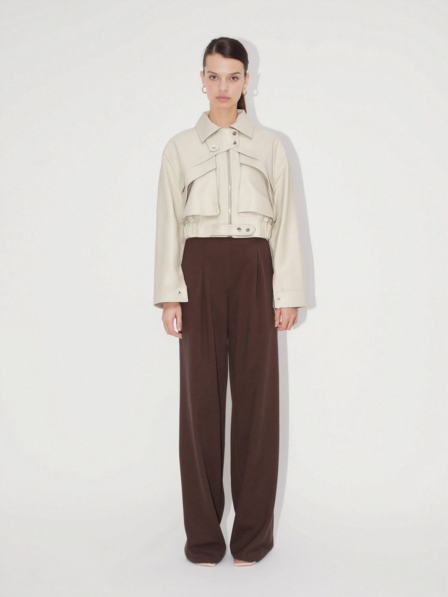 Zayla Women’s Ivory Faux Leather Cropped Jacket – Oversized Zip-Up Short Coat, Minimalist Fall Winter Outerwear