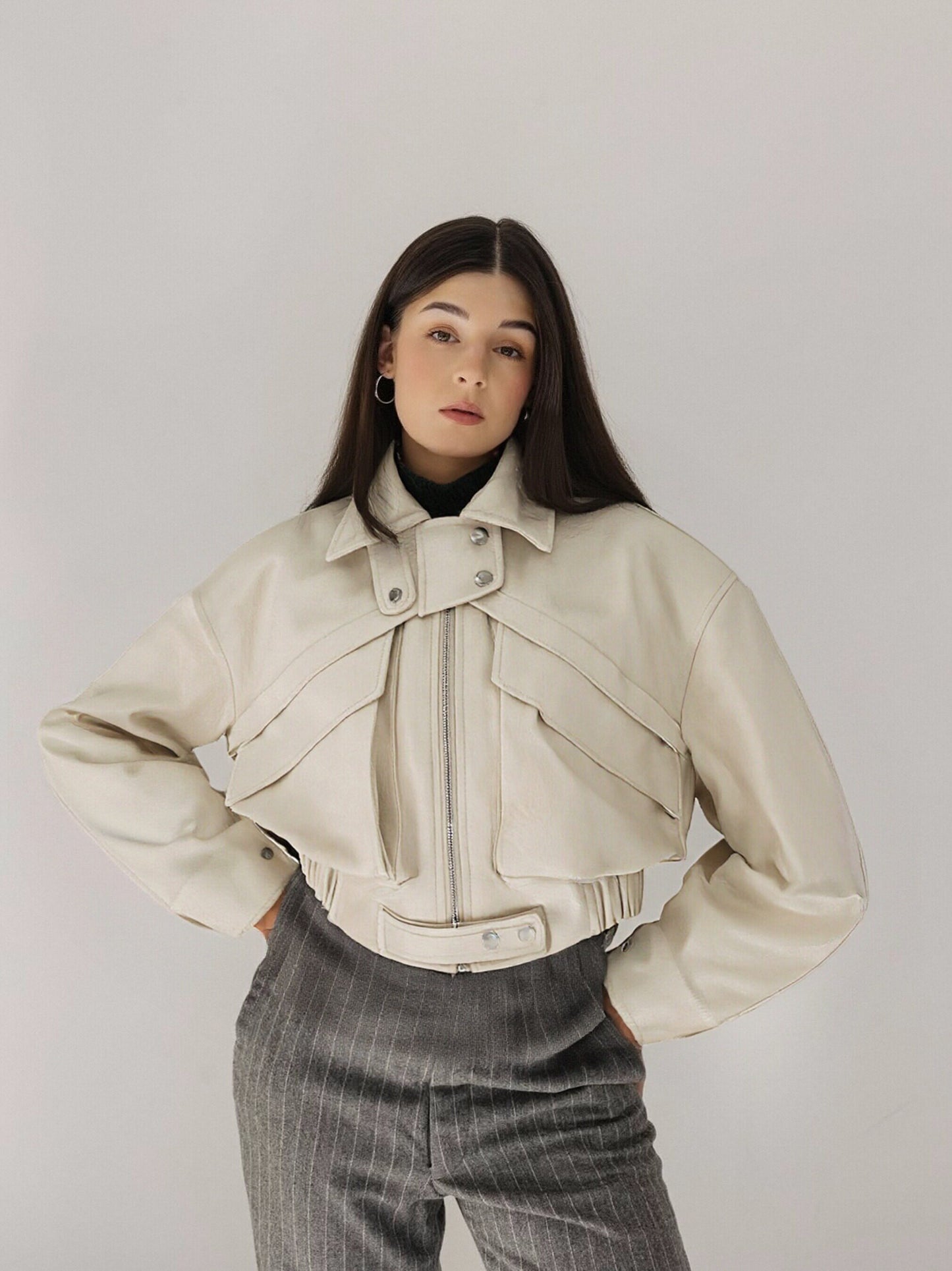 Zayla Women’s Ivory Faux Leather Cropped Jacket – Oversized Zip-Up Short Coat, Minimalist Fall Winter Outerwear