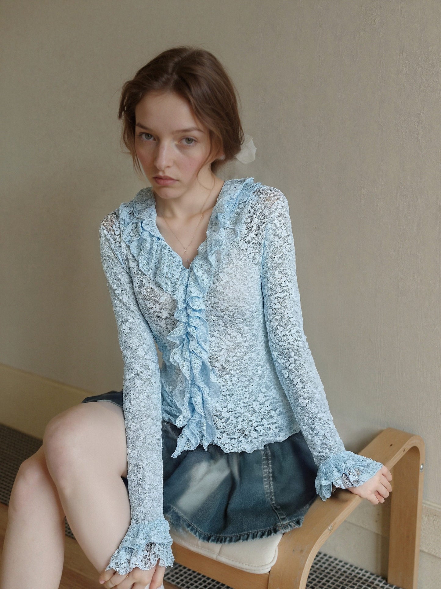 Women’s Ruffled Lace Top – Romantic Sheer Long Sleeve Blouse, Vintage-Inspired Feminine Style for Daily Wear