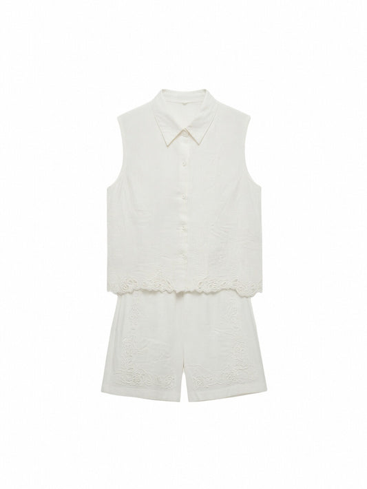Women’s Embroidered Linen Two-Piece Set – Sleeveless Button-Up Linen Top & Lace Detail Shorts Summer Co-Ord Outfit