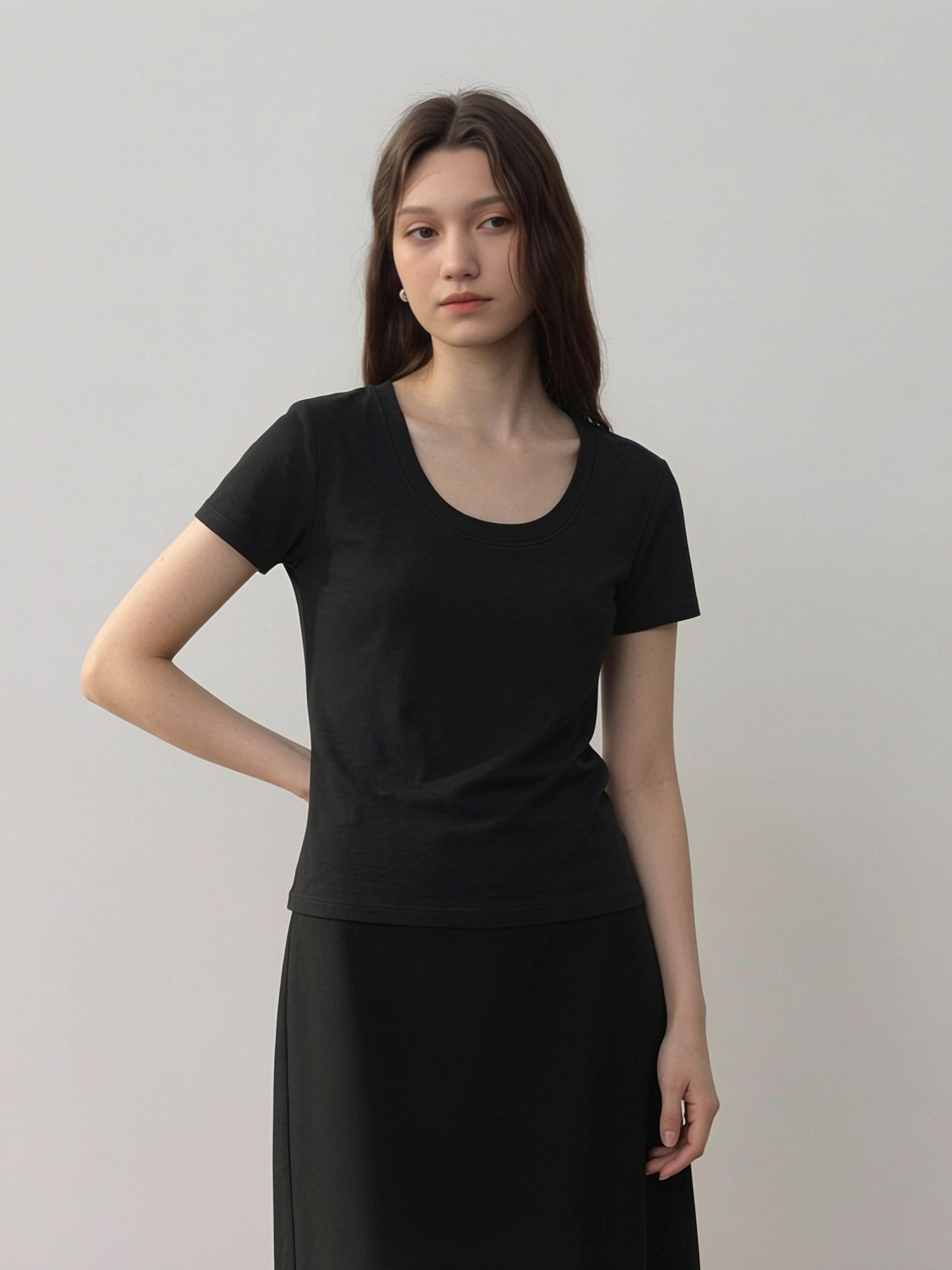 Women’s Basic Scoop Neck Short Sleeve T-Shirt | Slim Fit Essential Top