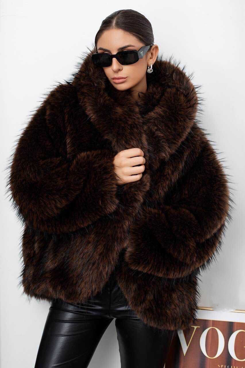 Zayla Women’s Faux Fur Short Jacket – Brown Fluffy Winter Coat, Soft Warm Plush Aesthetic Outerwear