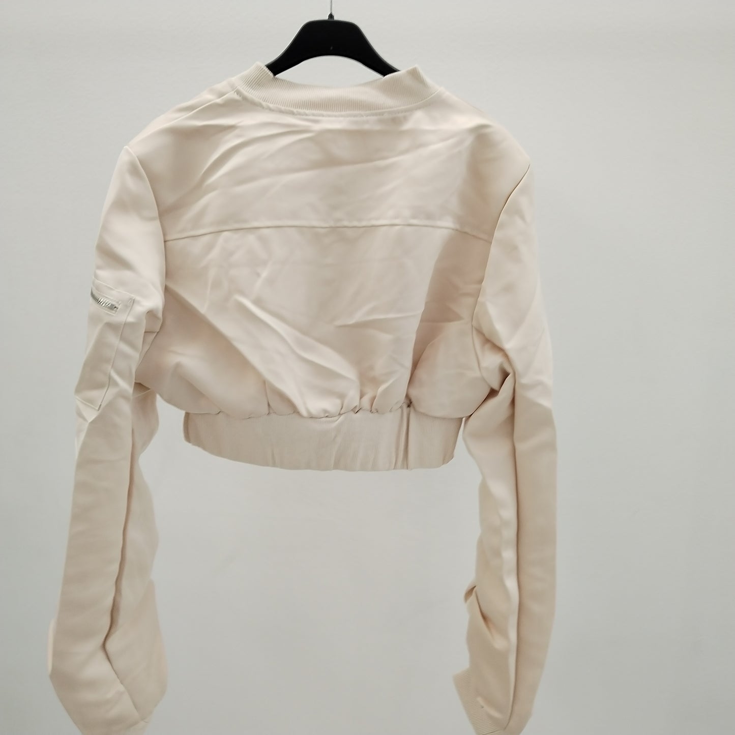 Bomber Corto con Zip e Tasche