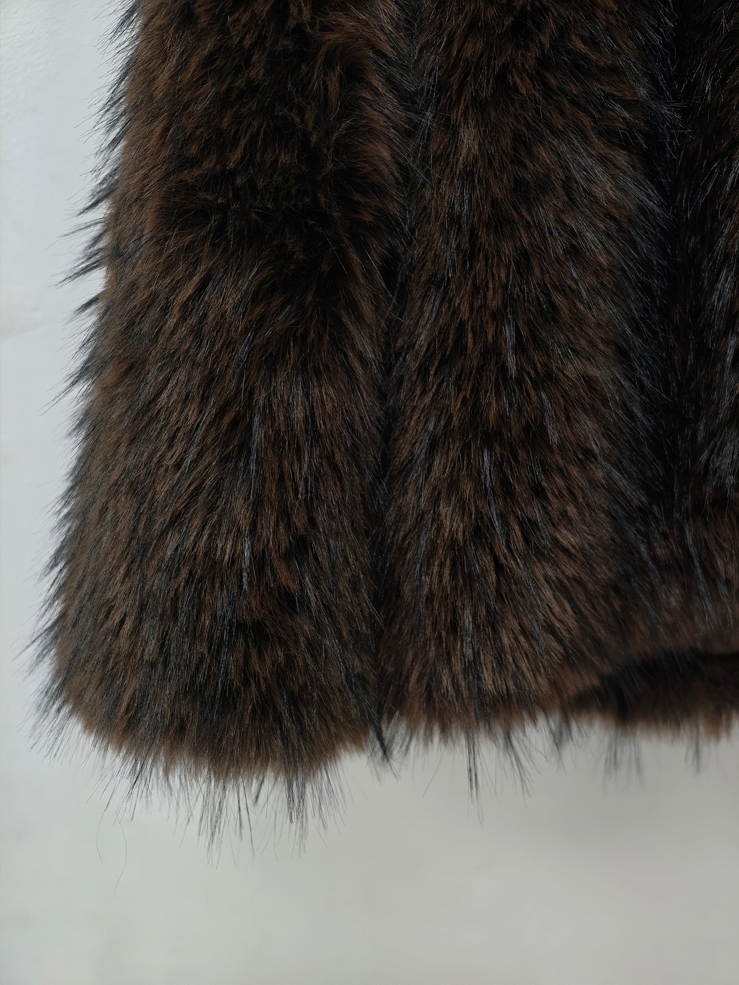 Zayla Women’s Faux Fur Short Jacket – Brown Fluffy Winter Coat, Soft Warm Plush Aesthetic Outerwear