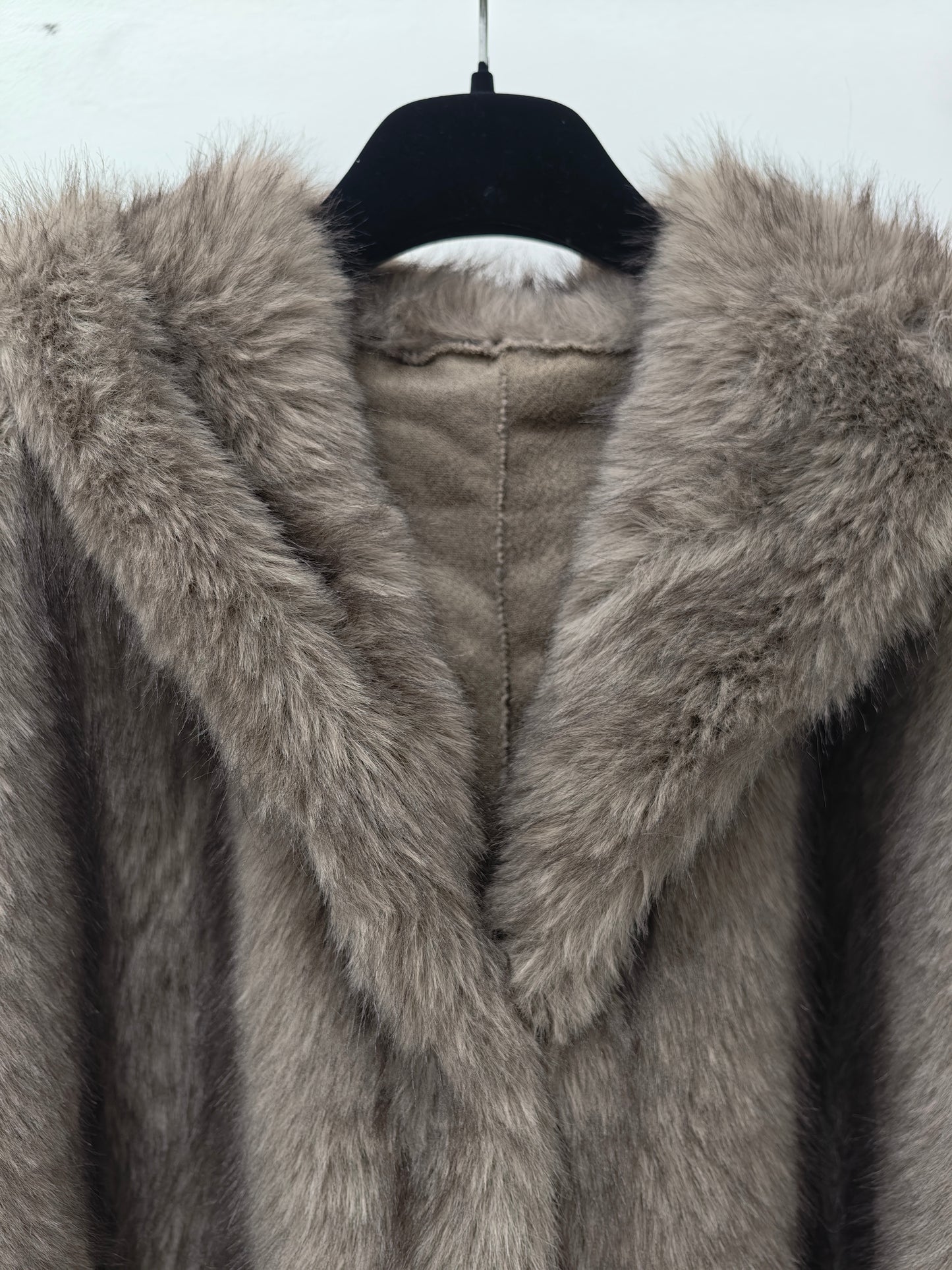 Zayla Women’s Hooded Faux Fur Jacket – Cozy Fluffy Warm Plush Winter Short Coat, Soft Aesthetic Outerwear