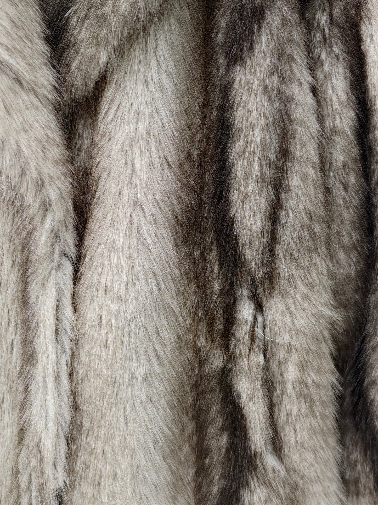 Zayla Women’s Grey Ombre Faux Fur Long Coat – Soft Plush Warm Winter Overcoat, Elegant Gradient Outerwear