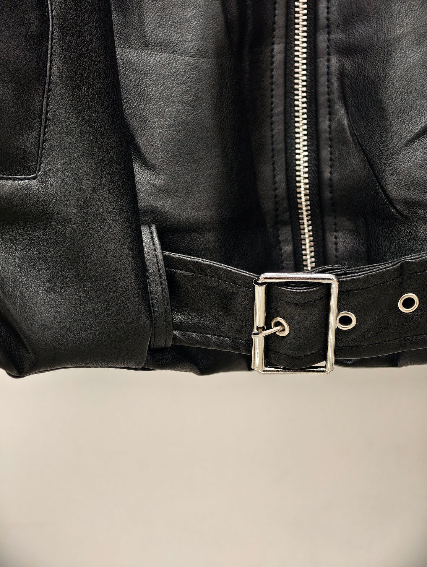 Women’s Faux Leather Bomber Jacket – Oversized Zip-Up Jacket with Belted Hem, Minimalist Street Style Outerwear