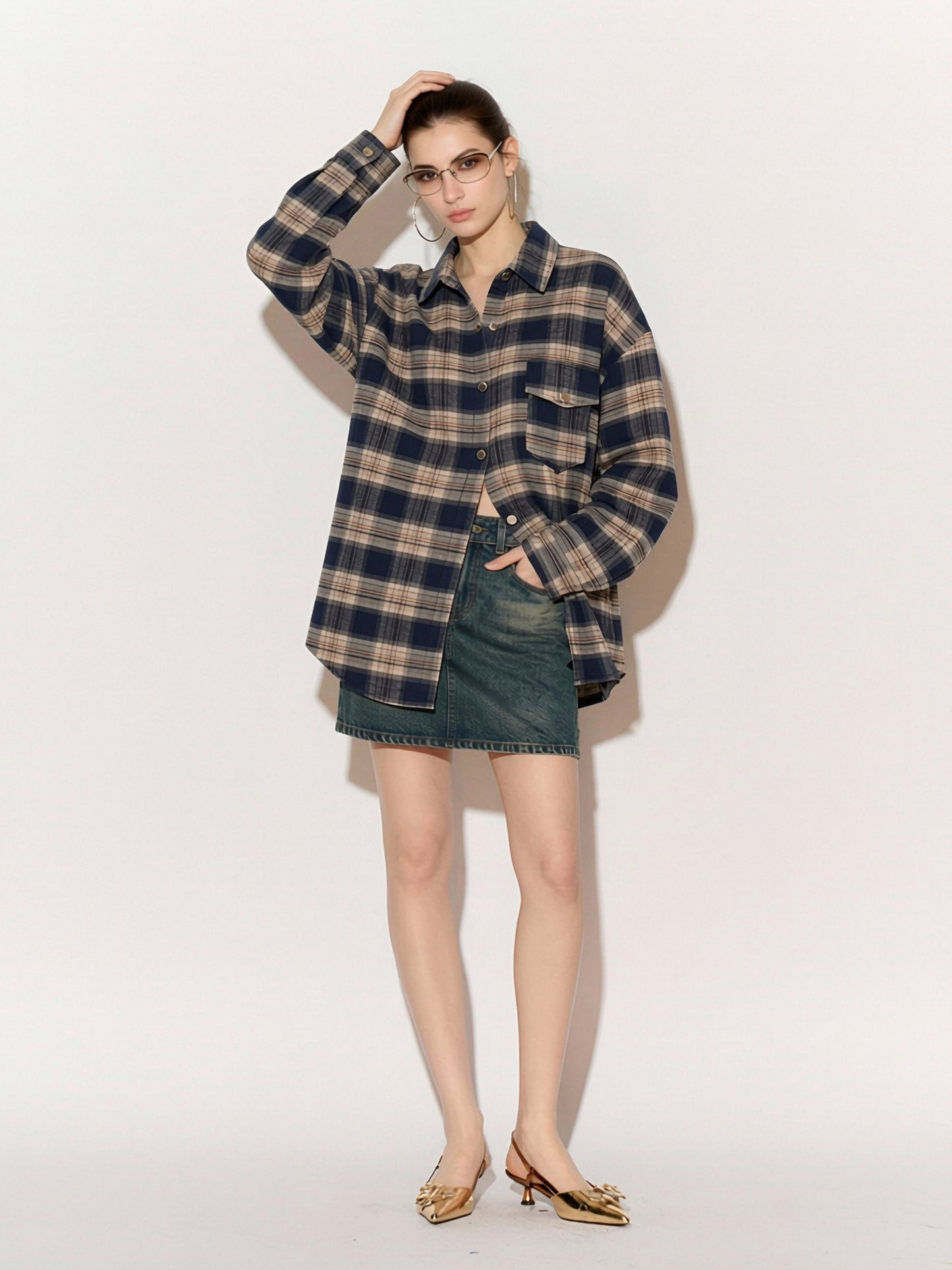 Women’s Oversized Plaid Shirt – Casual Check Long Sleeve Button-Up