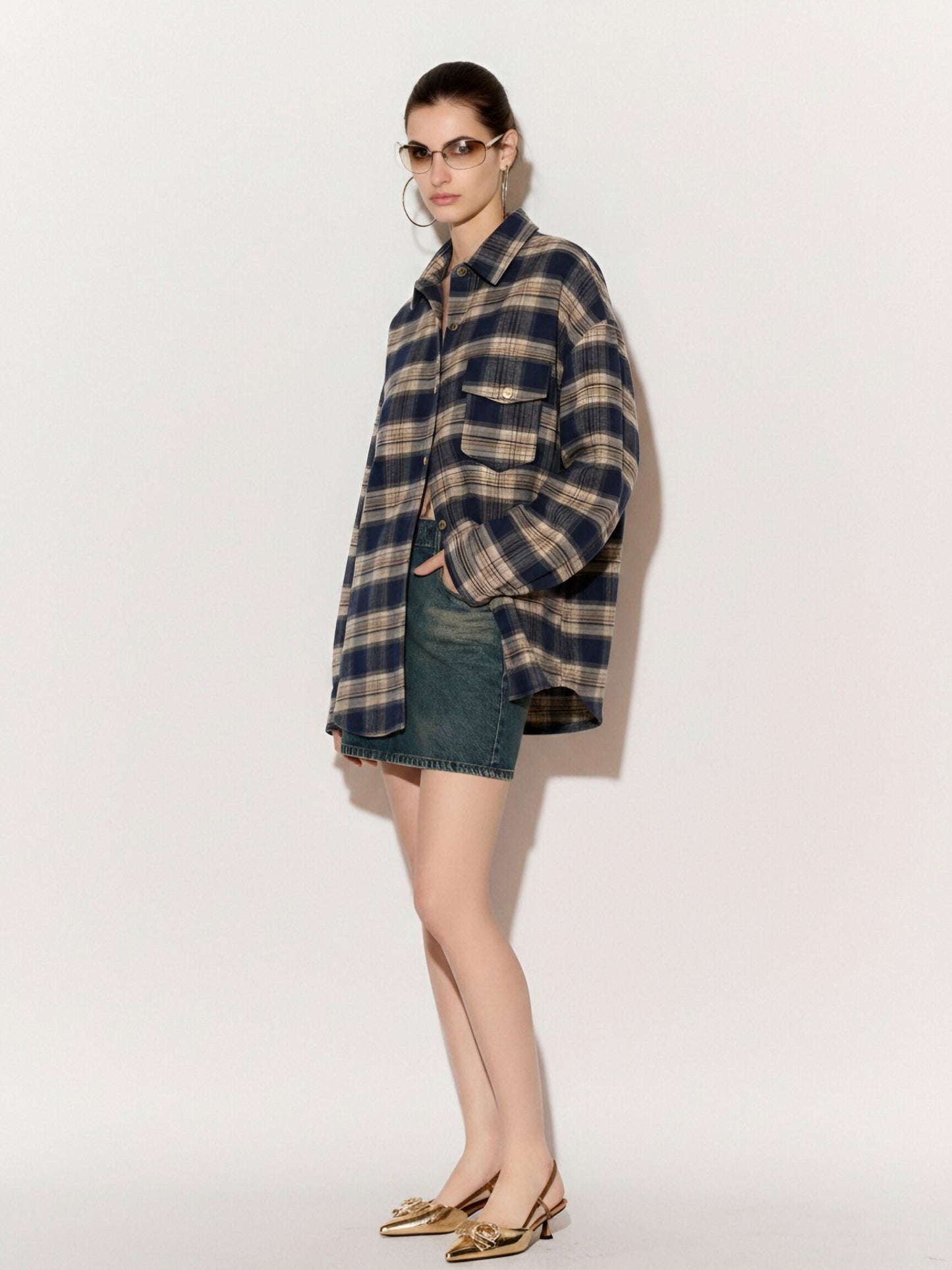 Women’s Oversized Plaid Shirt – Casual Check Long Sleeve Button-Up