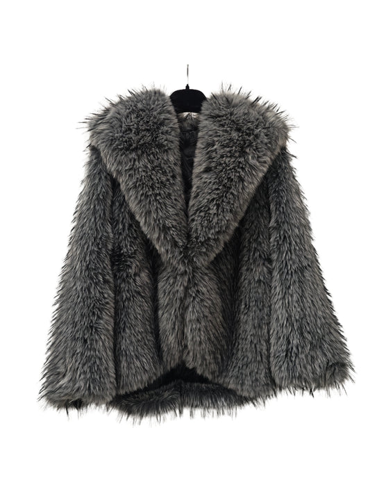 Zayla Women’s Fluffy Faux Fur Short Jacket – Grey Warm Winter Coat, Soft Plush Trendy Aesthetic Outerwear